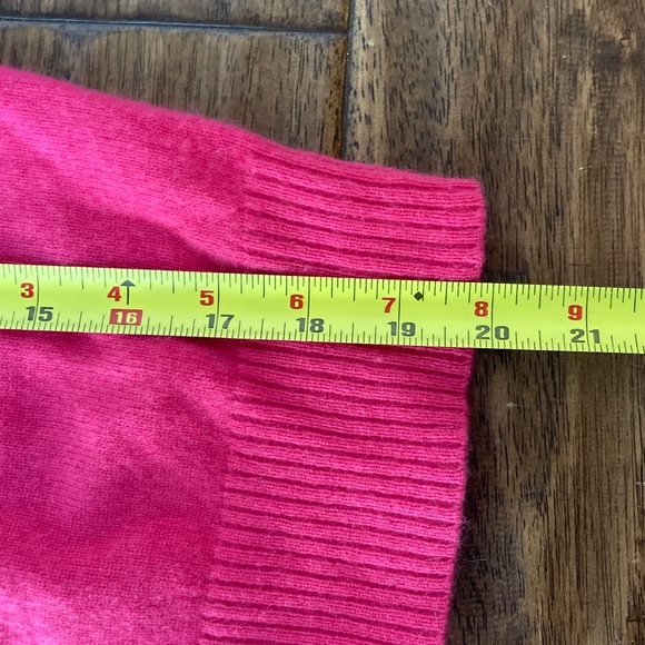 Express Women's Pink 100% Cashmere Cardigan Button Sweater Sz Medium Old Money - Picture 6 of 7